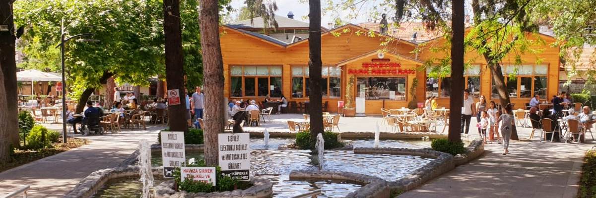 İstasyon Park Restoran ve Çay Bahçesi